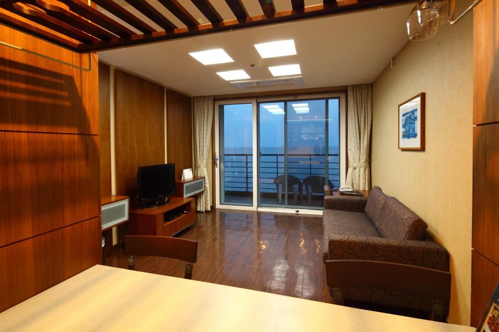 Hotel Resom Ocean Castle Taean Exterior foto